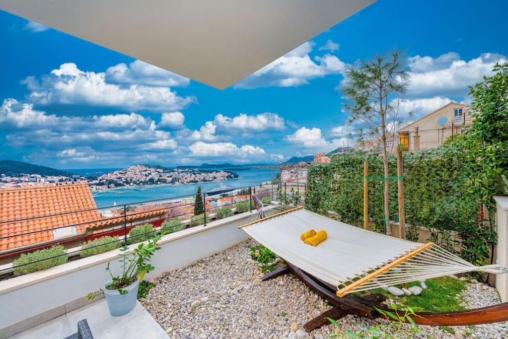 Ferienwohnung Walking Distance Old Town 120M2,Garden,View,Garage Dubrovnik Exterior foto