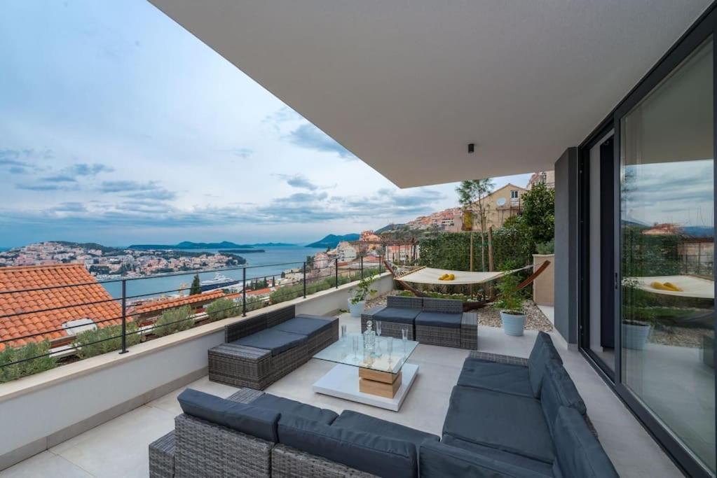 Ferienwohnung Walking Distance Old Town 120M2,Garden,View,Garage Dubrovnik Exterior foto